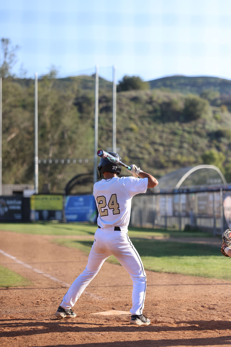 Jacob Sperling, high school baseball player from Calabasas High School volunteering with West Hills Champions